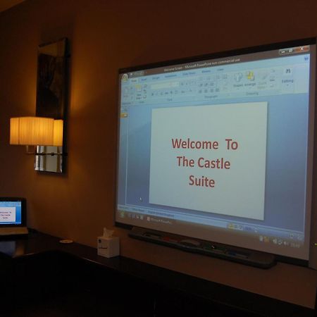 Best Western Plus Pastures Hotel Doncaster Bagian luar foto