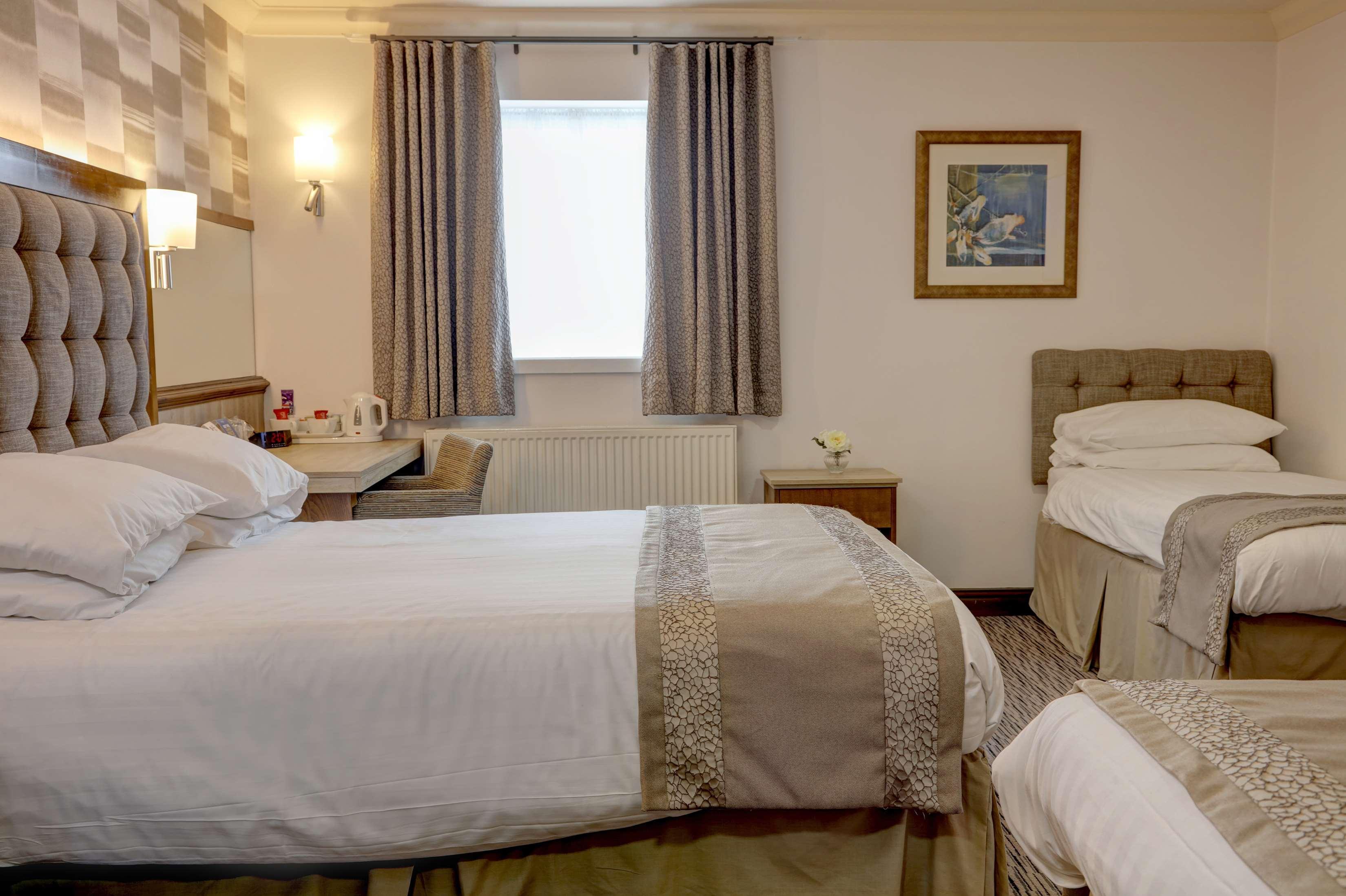 Best Western Plus Pastures Hotel Doncaster Bagian luar foto