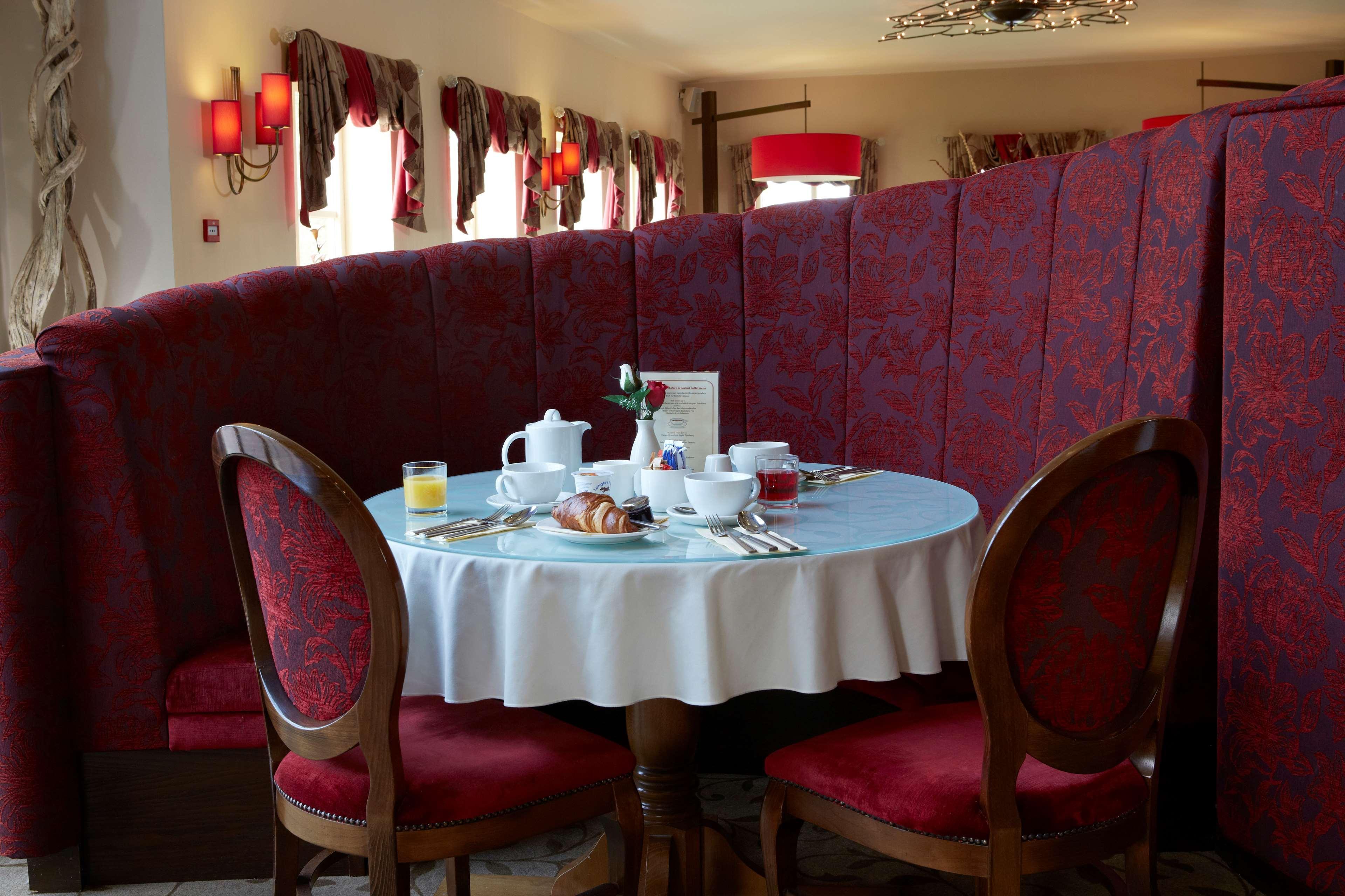 Best Western Plus Pastures Hotel Doncaster Bagian luar foto