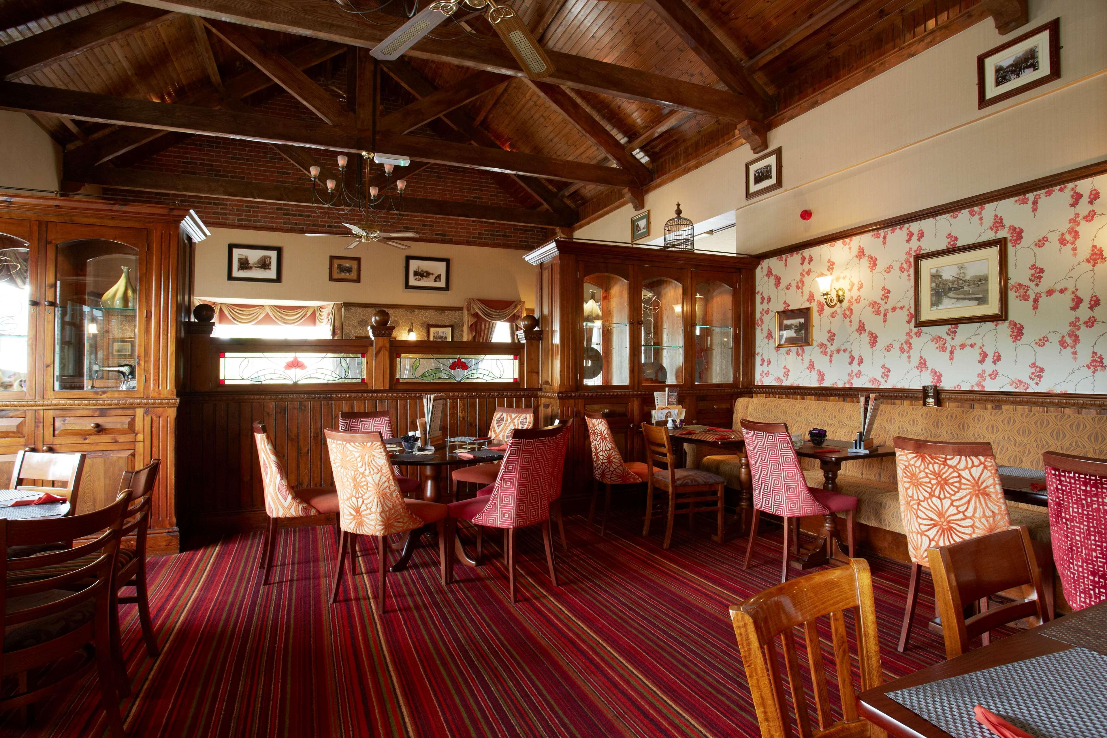 Best Western Plus Pastures Hotel Doncaster Bagian luar foto