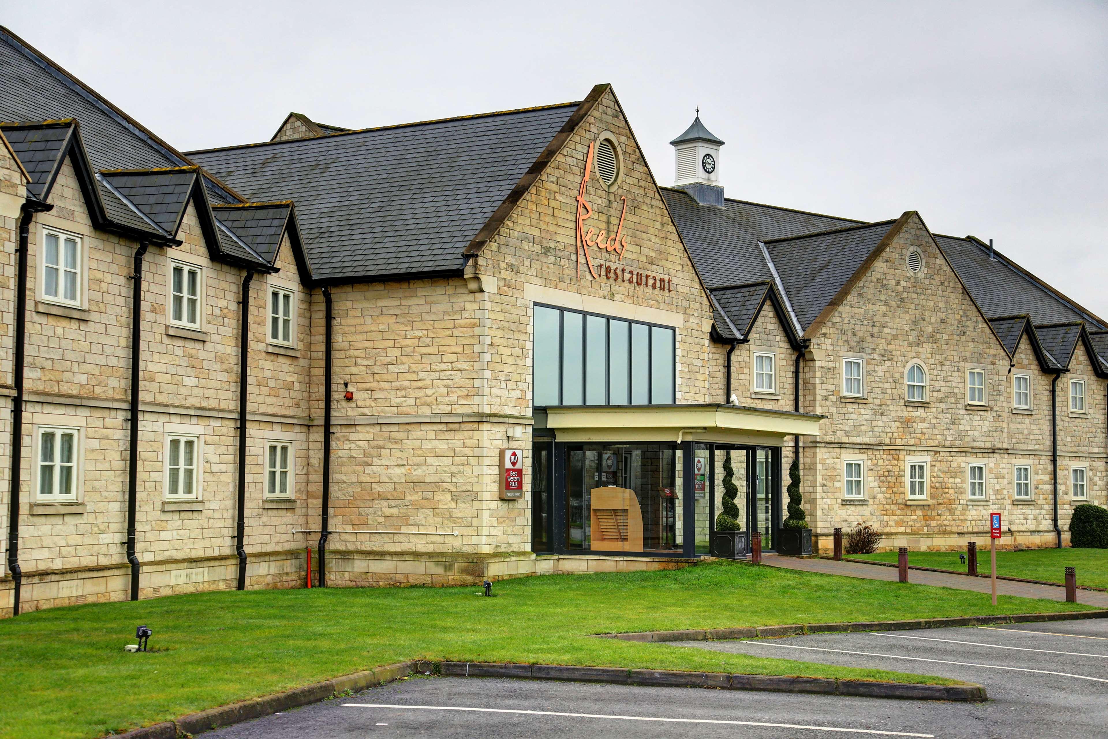 Best Western Plus Pastures Hotel Doncaster Bagian luar foto