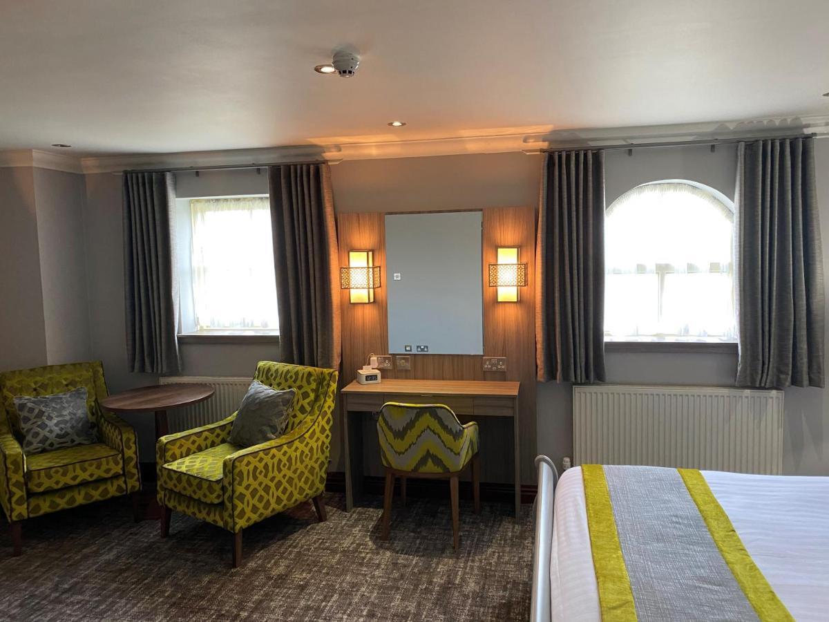 Best Western Plus Pastures Hotel Doncaster Bagian luar foto
